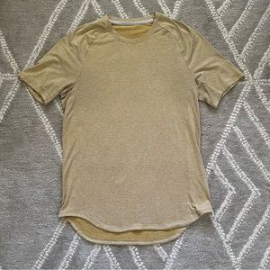 Lululemon Drysense Shirt Yellow Size Medium
